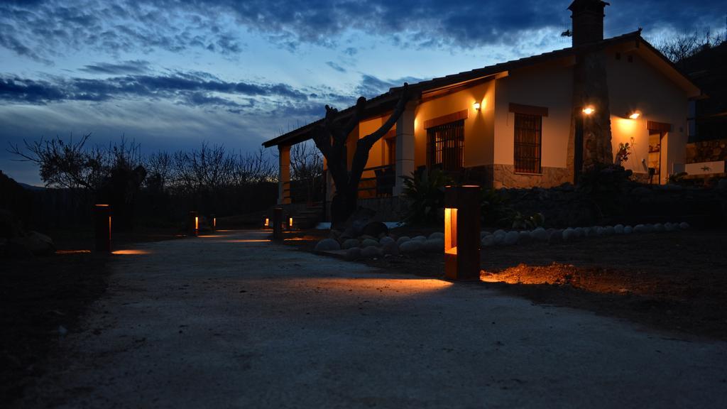Casa Valeriana Villa Navaconcejo Exterior photo